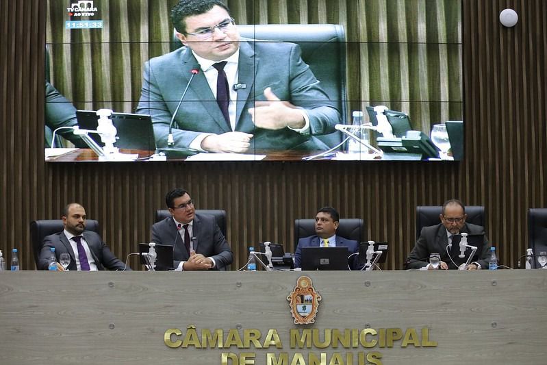 Secretário da Comunicação, Israel Conte, na CMM (Foto: Divulgação)