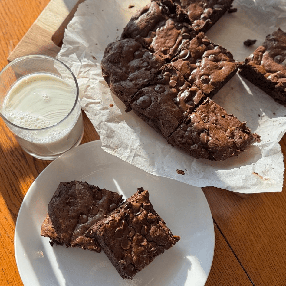 Extra Fudgy Dark Chocolate Brownies - Click for Recipe