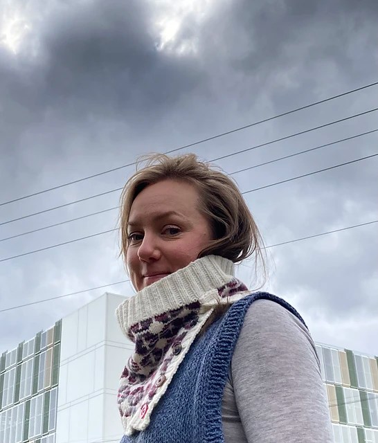 Dark MOFO Cowl