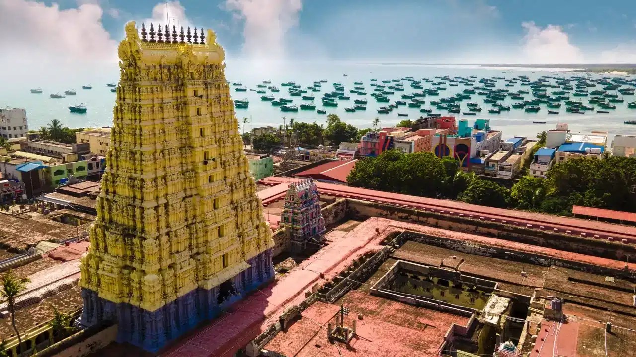 Rameswaram Temple: రామేశ్వరం జ్యోతిర్లింగ క్షేత్రం.. ఆలయ విశిష్టత, సందర్శనీయ స్థలాలు ఇవే