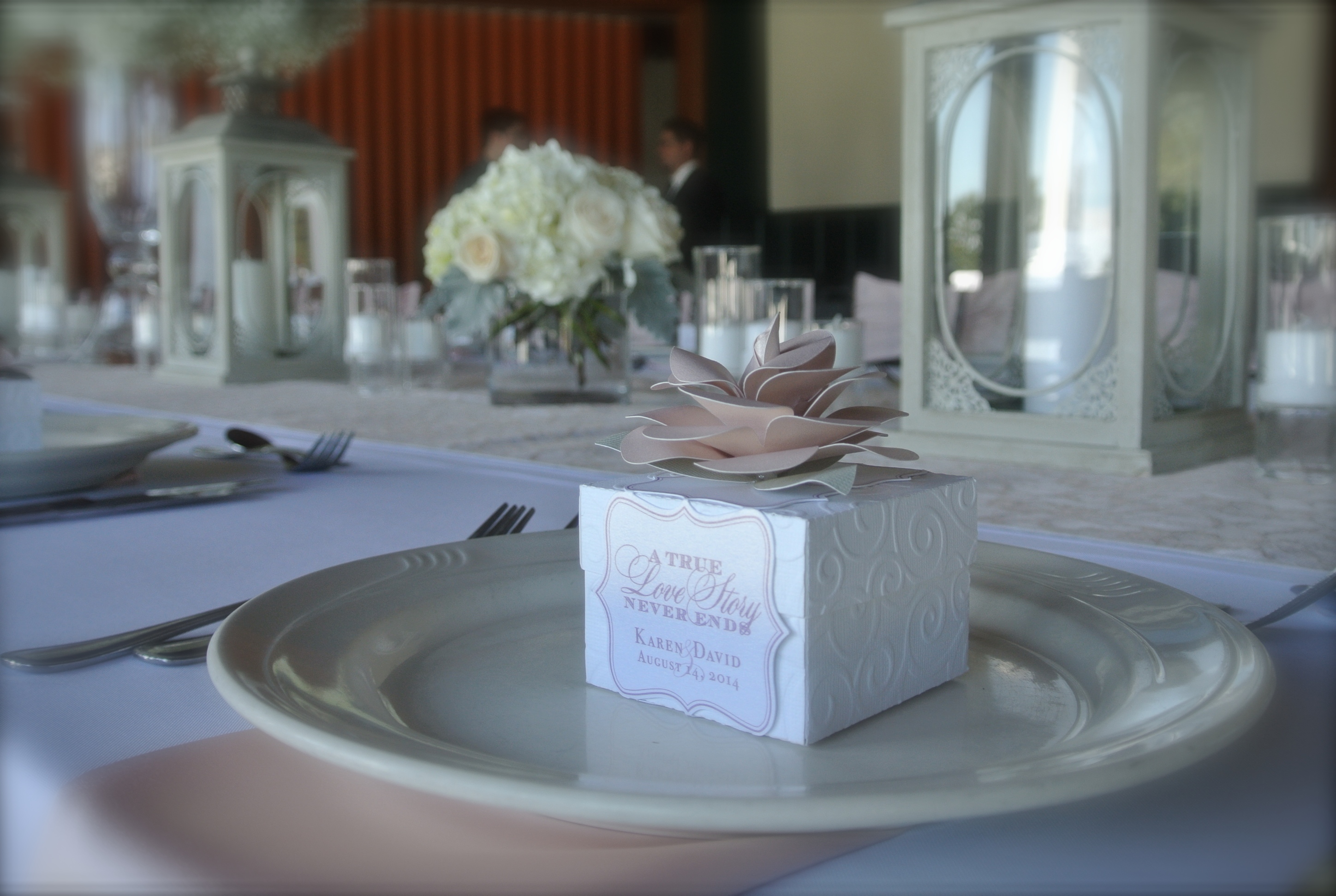 custom made favor box filled with Mackinac Island Fudge