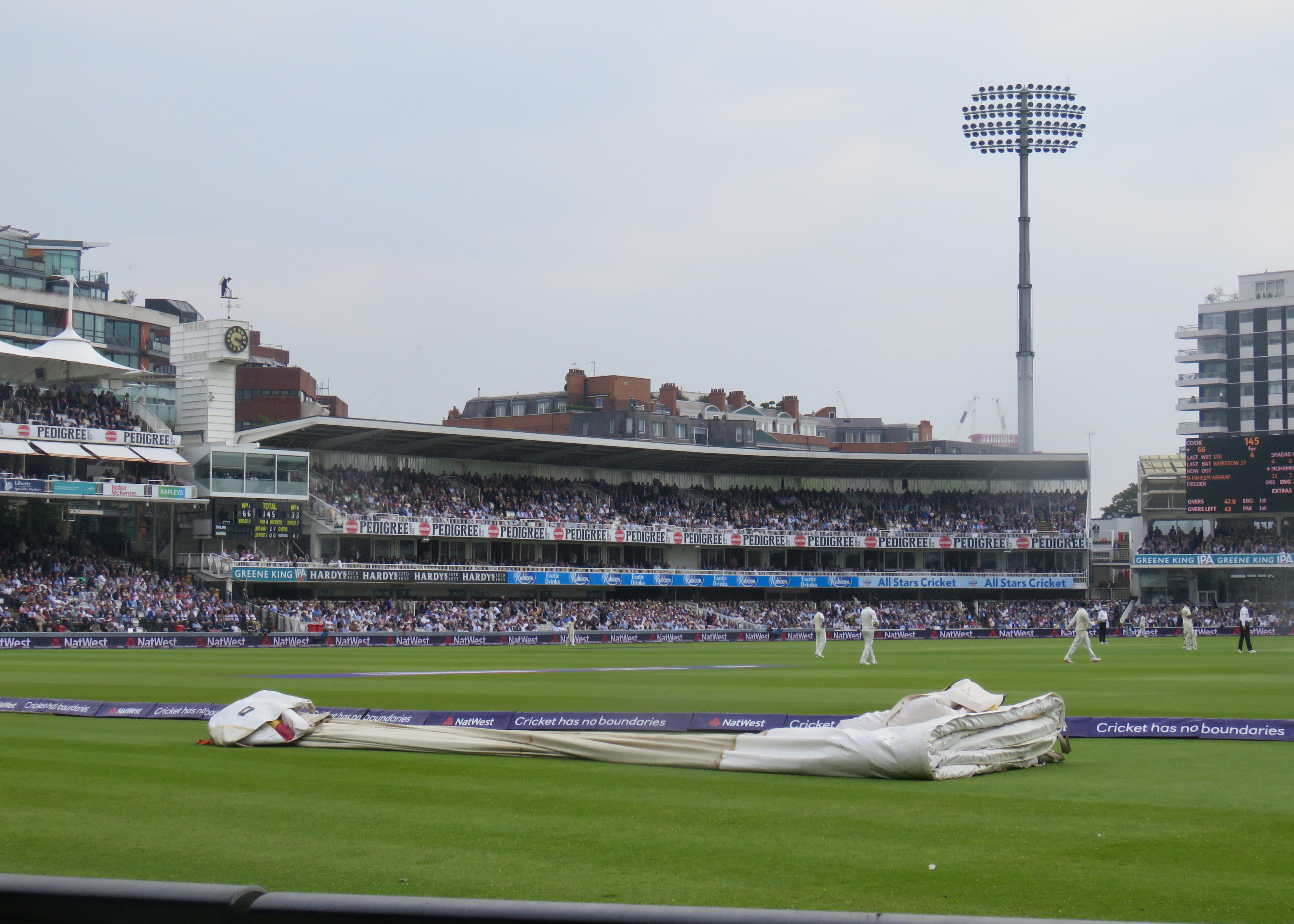 fullsizeoutput_64b9e