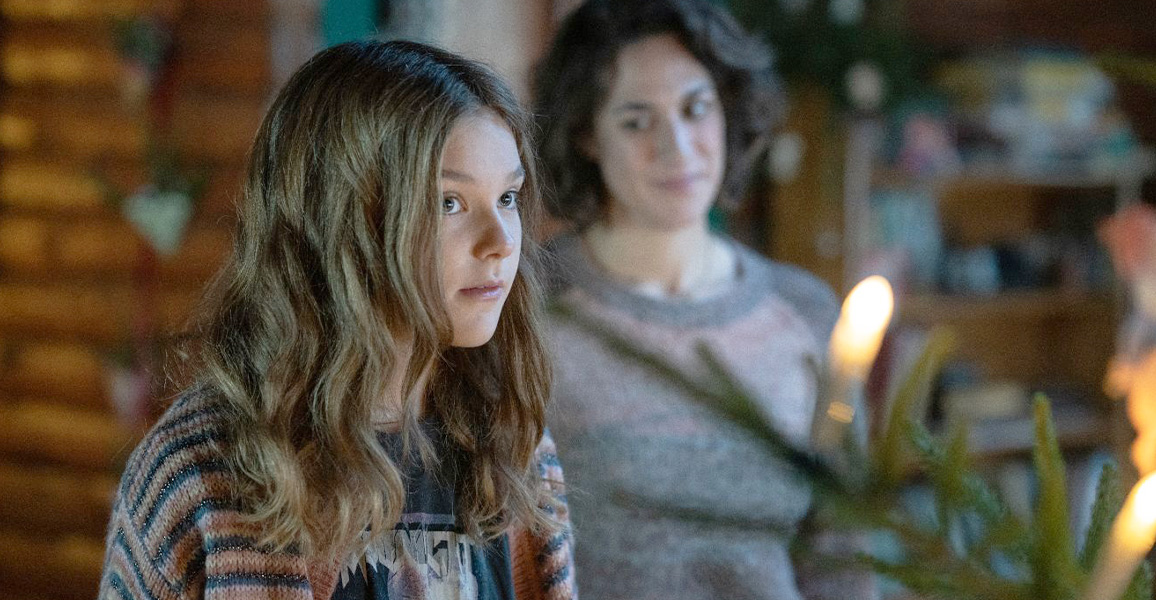 Elves 2021 Mubi - Full HD Light Illustrations for Desktop