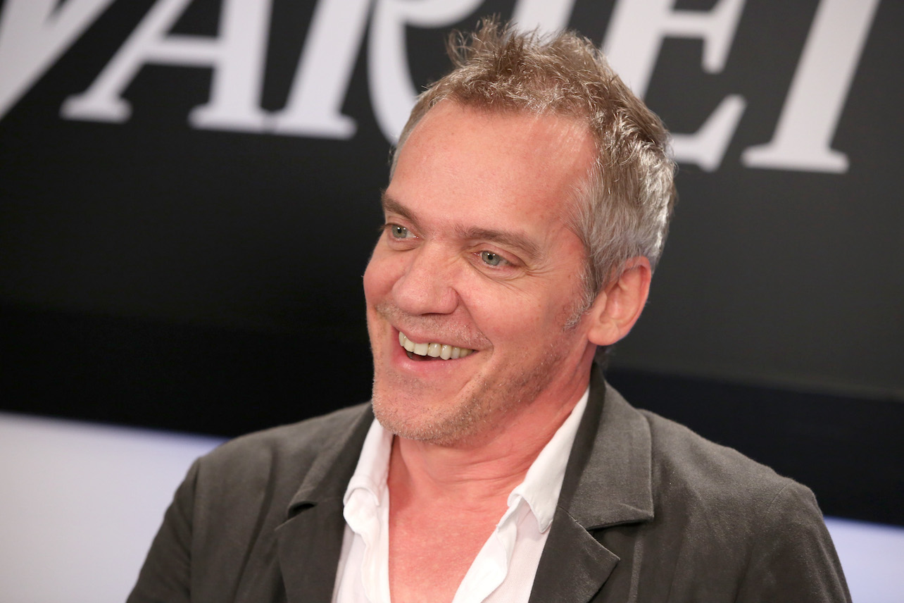 The cause of his untimely death has not been announced, leaving the artistic … Ptp17t6ylp 6gm