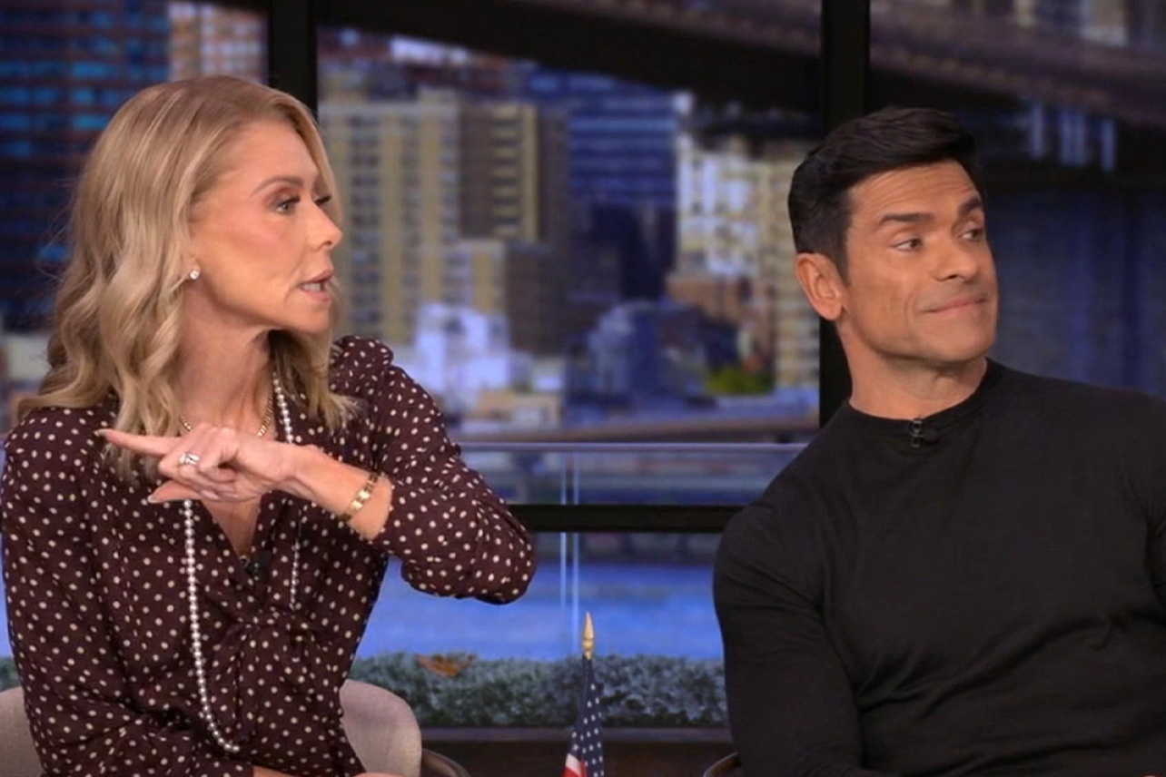 Kelly Ripa can’t stop saying “balls” on ‘Live’ while discussing New Year’s Eve: “So Seacrest’s old balls will be there?”