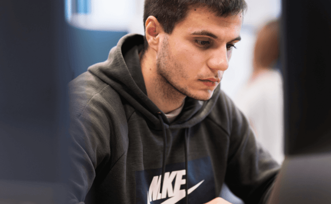 Android Vs. IOS App Development: What’s The Difference?