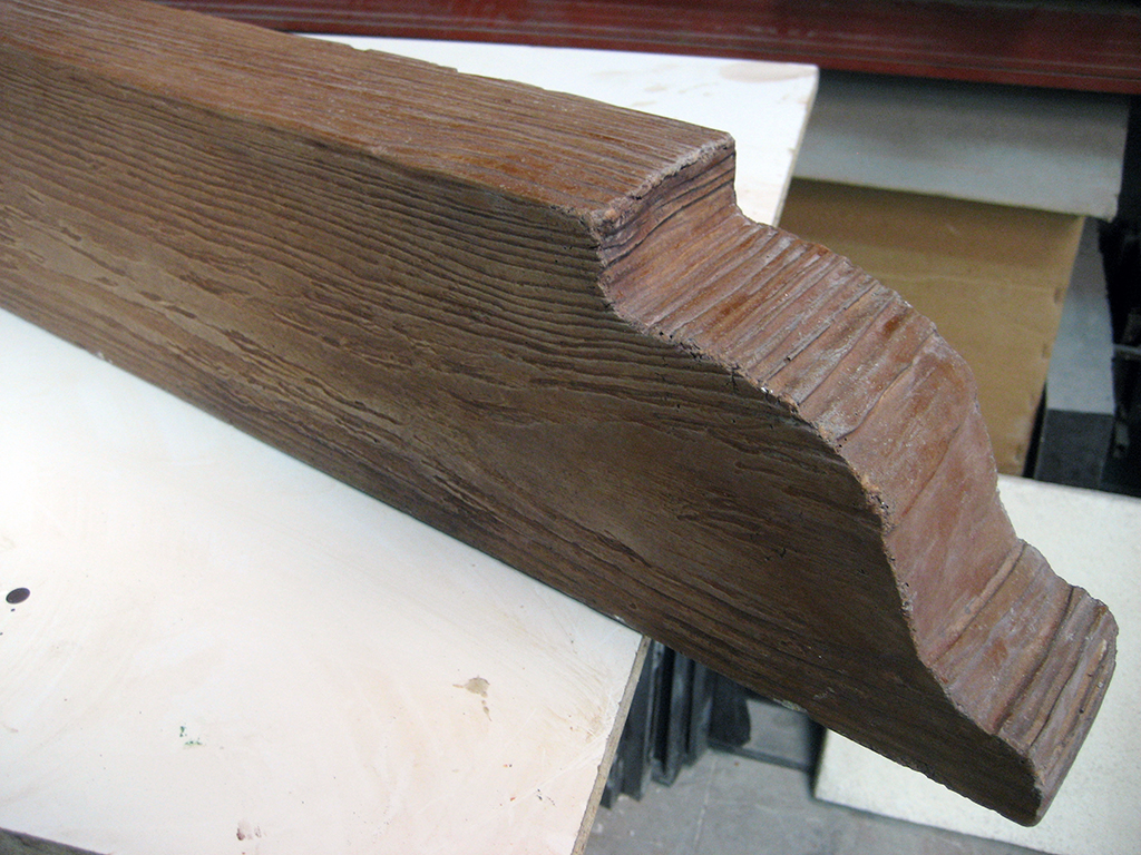Moldes Vigas Imitacion Madera Decomol Bdn S L Moldes Para Construccion Rehabilitacion Diseno Y Proyectos Especiales En Piedra Artificial Inyeccion Piezas De Poliuretano Fabricacion De Piezas De Resina De Poliester