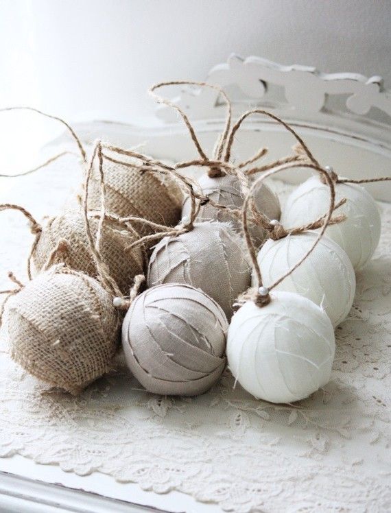 Christmas tree balls