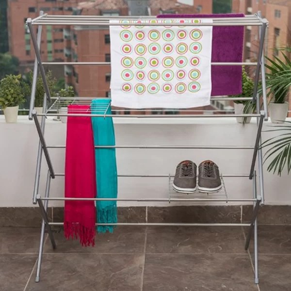 ¿COMO SECAR LA ROPA DENTRO DE LA CASA?
