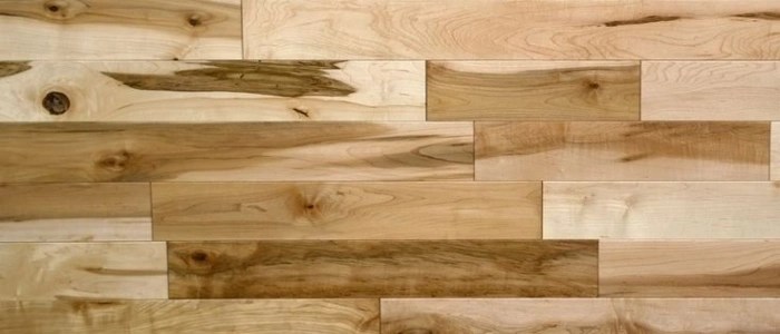 Light maple wood flooring in elegant Dubai interior