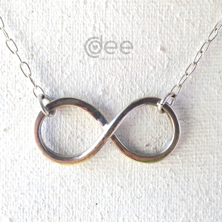 pendente infinito em prata