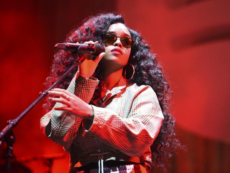 H.E.R. does juggling act with concert tours, acting, Grammys