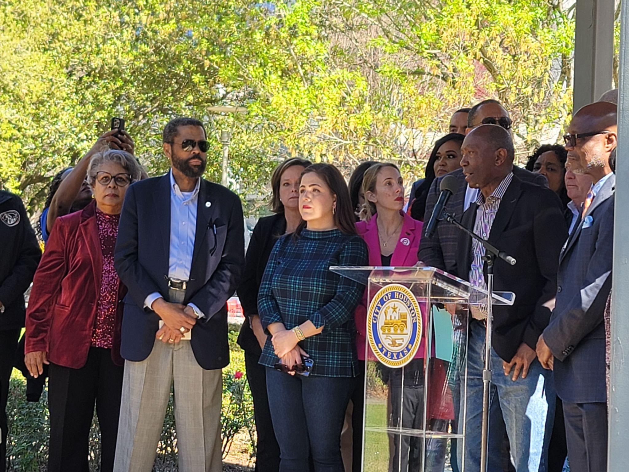 Mayor Sylvester Turner stands with other local and state representatives to oppose Texas Education Agency’s decision on taking over Houston ISD.