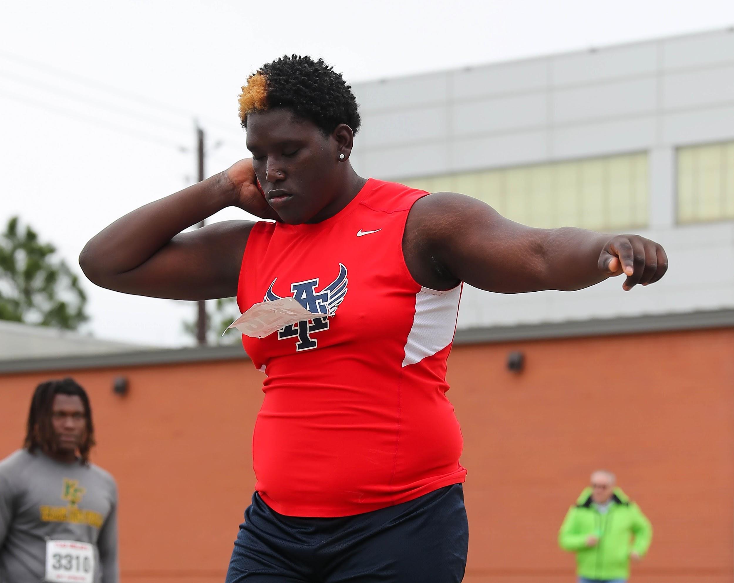 Alief Taylor’s Ebuka Okafor readies to throw the shot put