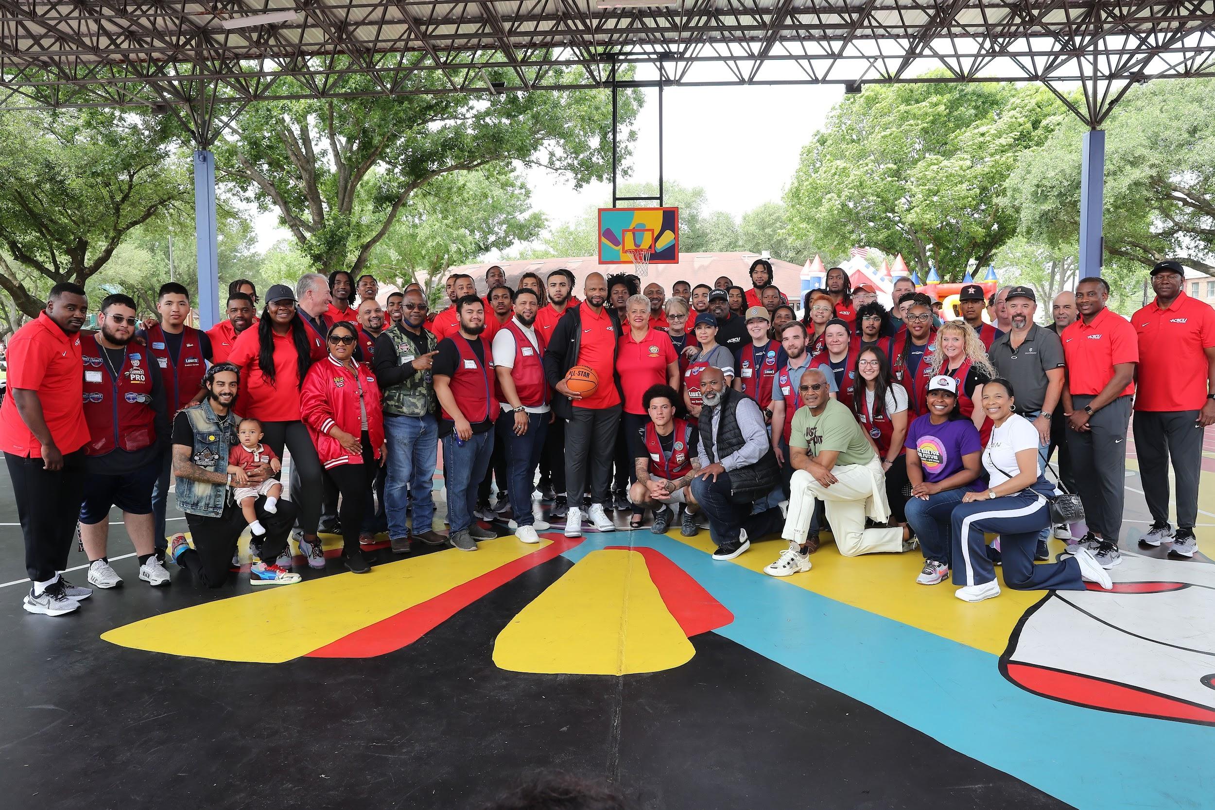 HBCU All-Stars and Lowes workers pose for a photo