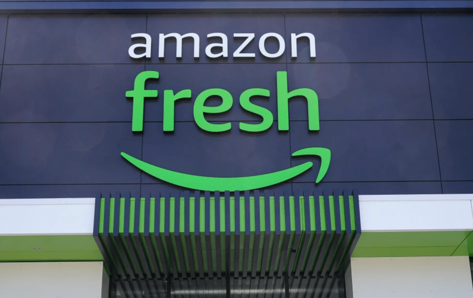 Amazon expands grocery delivery service beyond Prime members