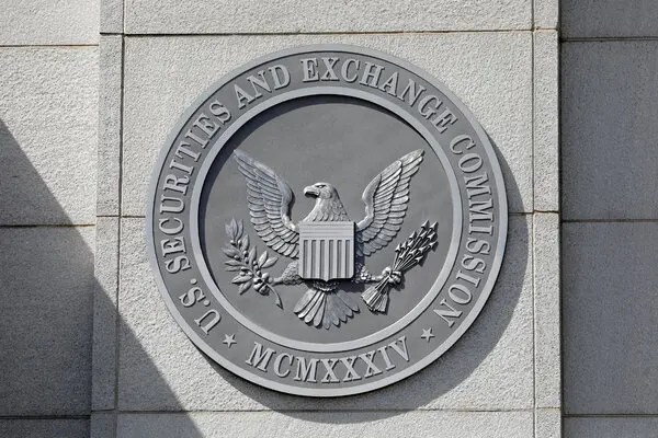SEC Drops Appeal Against Court Ruling Blocking Controversial Crypto Rule