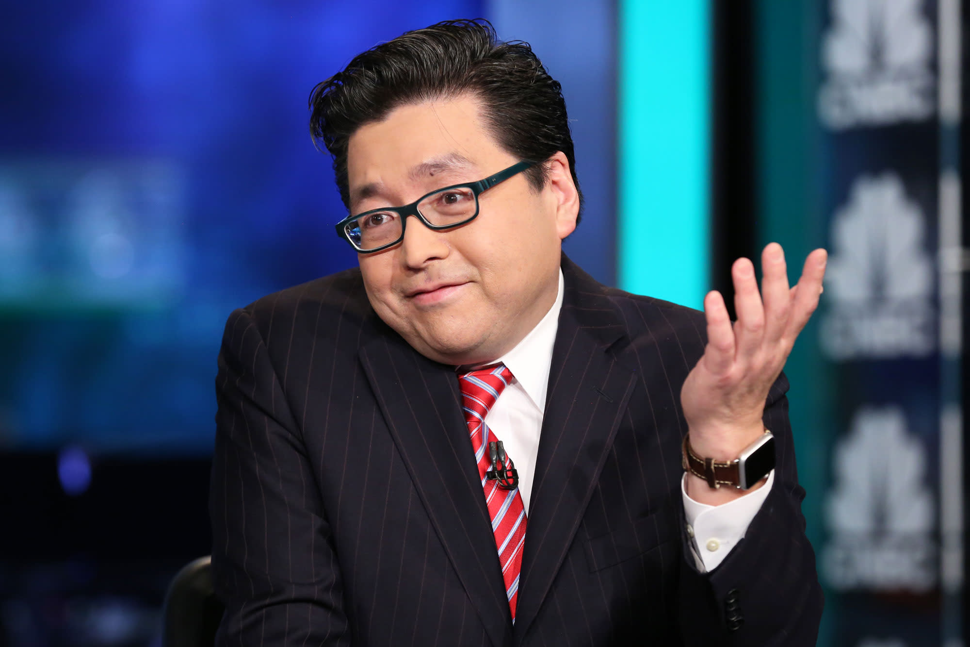 Fundstrat’s Tom Lee Calls ETH Bottom as BitMine Expands $7.5B Treasury