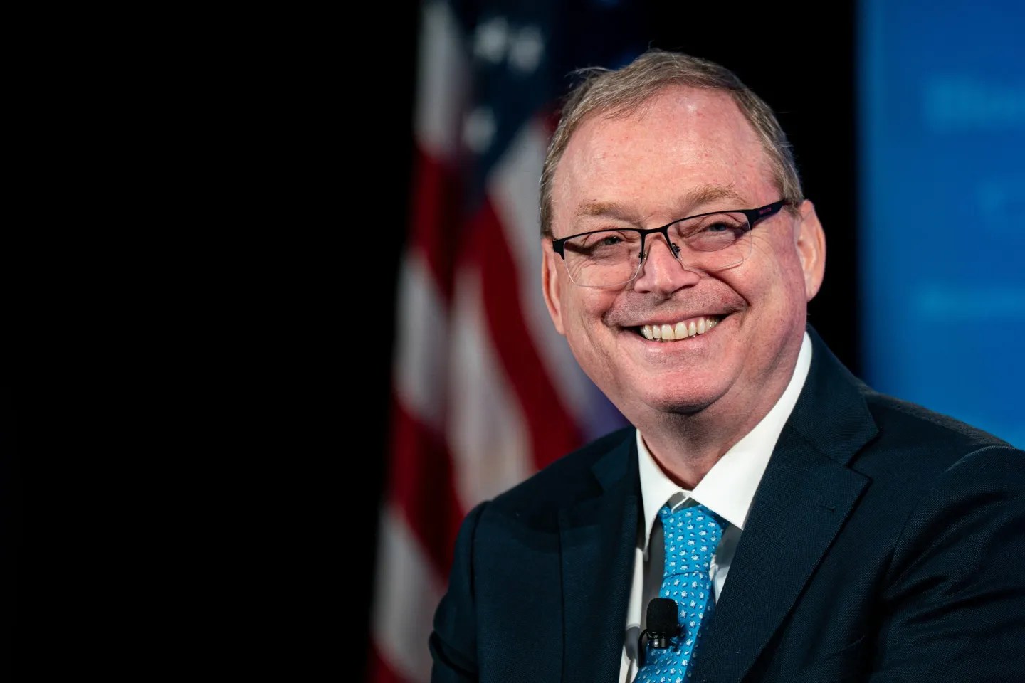 Prediction Market Bets Surge as Trump Hints at Kevin Hassett for Fed Chair