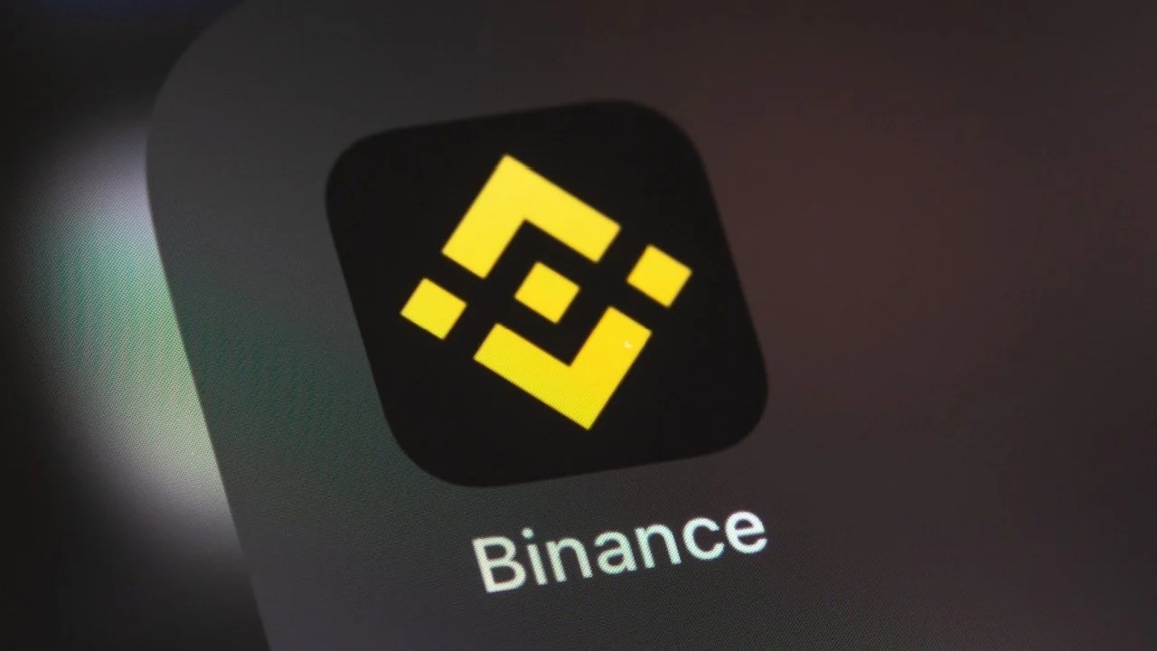 Binance Delists Eight Tokens, Triggers Market Rout Ahead of April Deadline