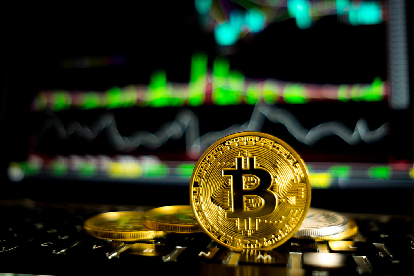 Bitcoin Breaks $76K as Bullish Signals Point to Potential $80K Rally