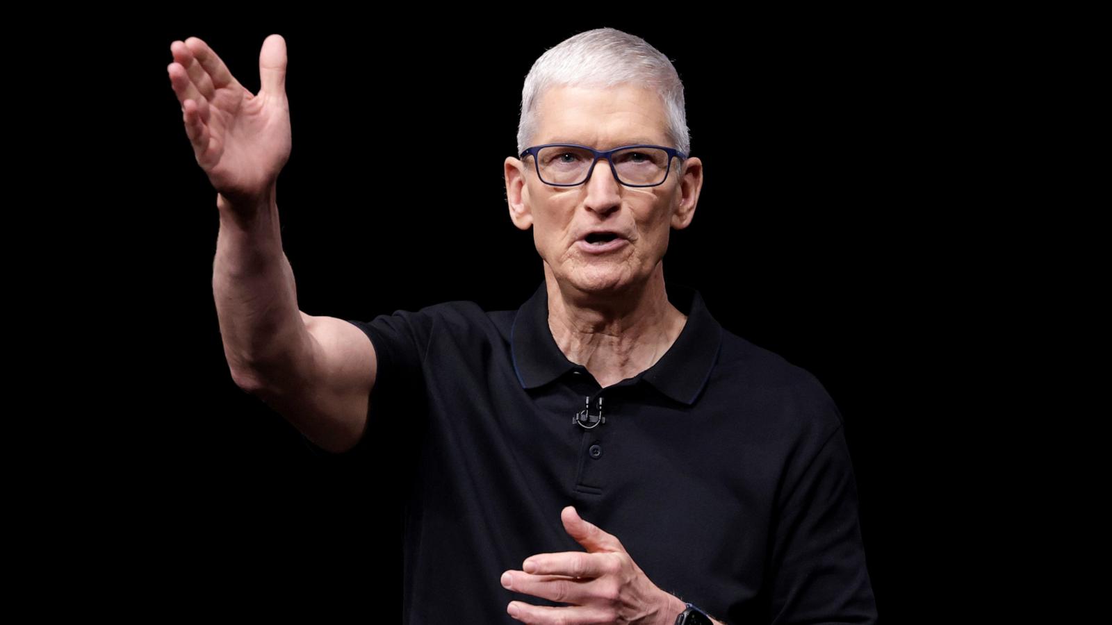 Tim Cook Steps Down as Apple CEO, What It Means for Apple’s Position on AI and Crypto