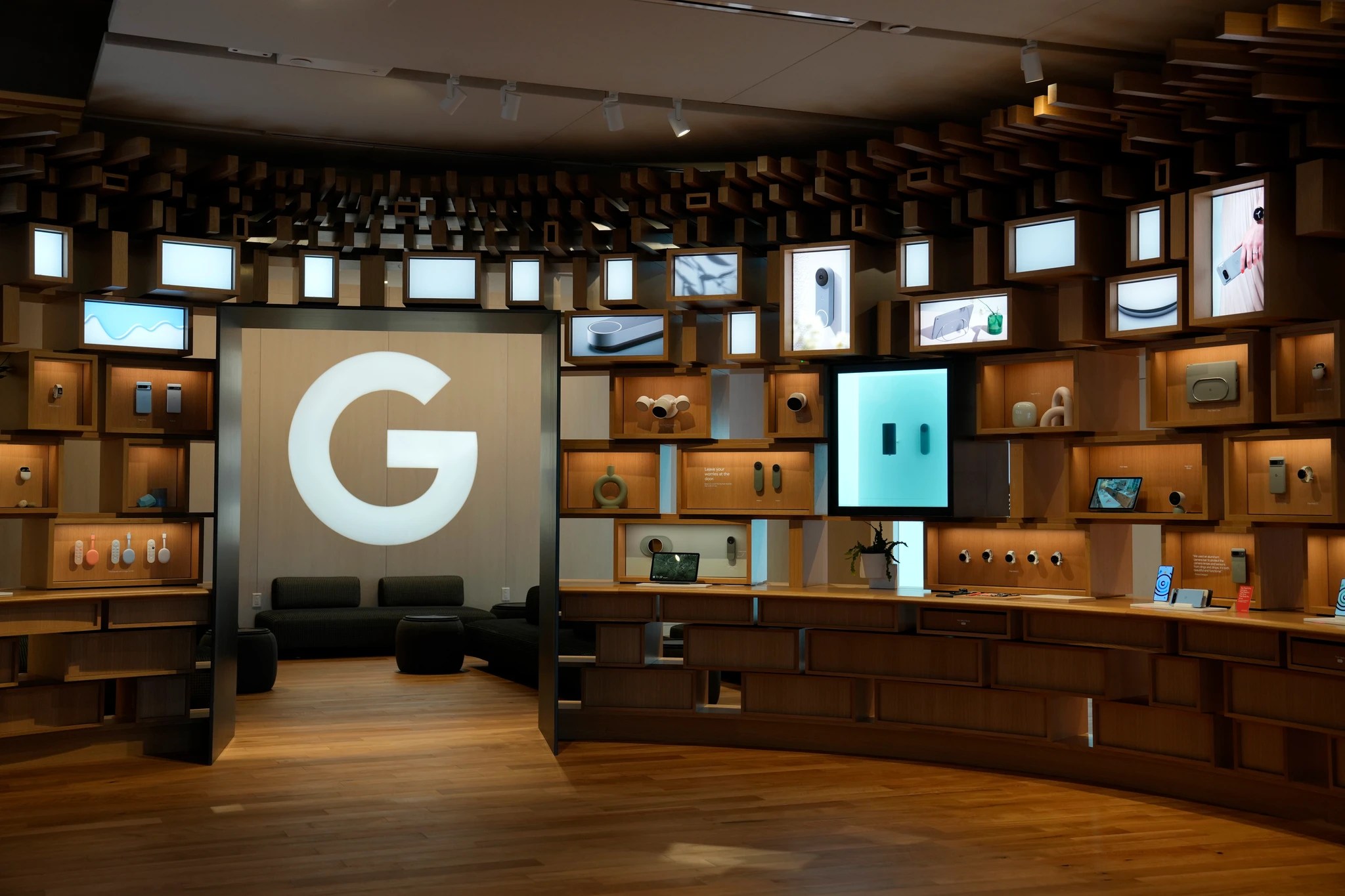 Google Engineer Charged in $1.2M Polymarket Insider Trading Scheme