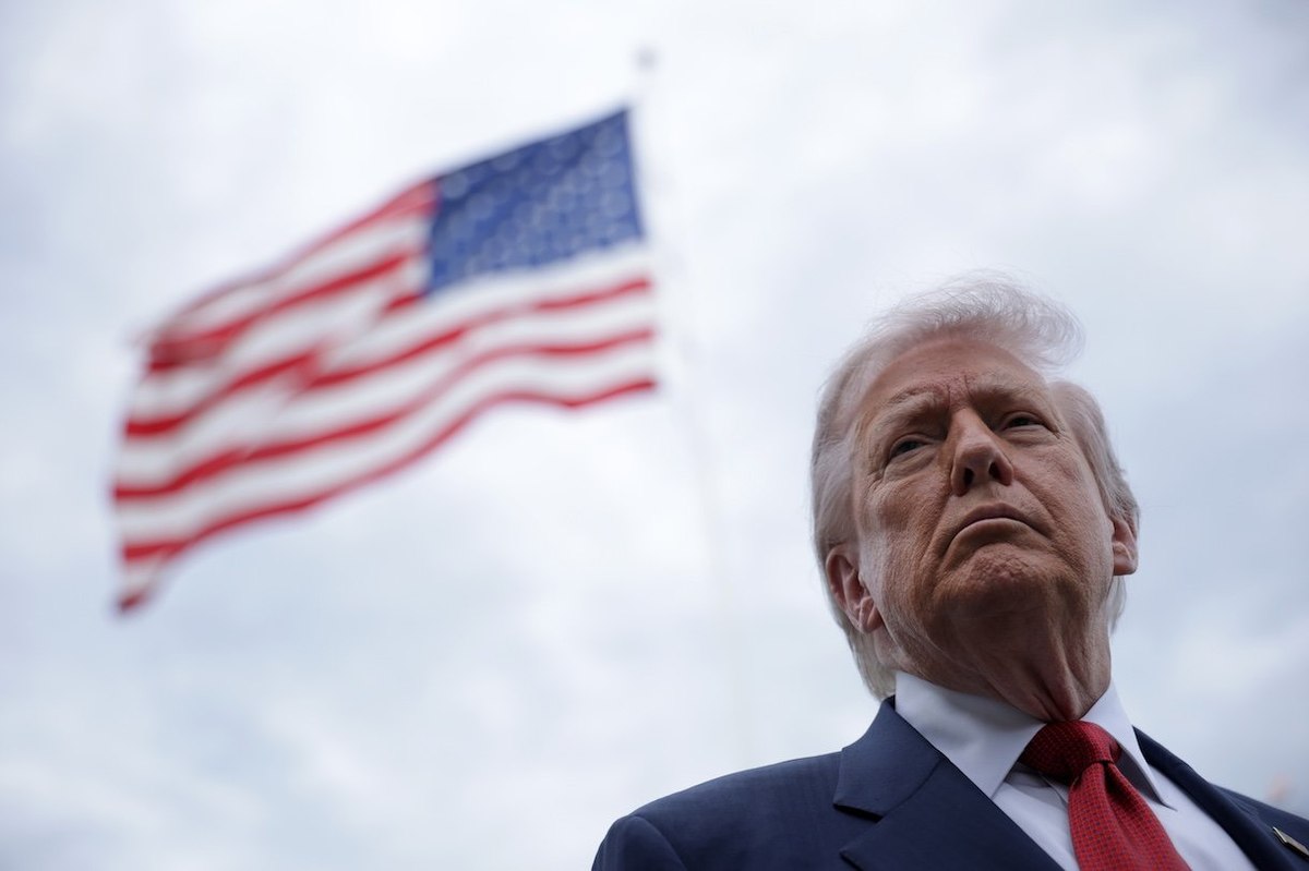 Trump Weighs Mass Pardons as Crypto Founders Push for Clemency