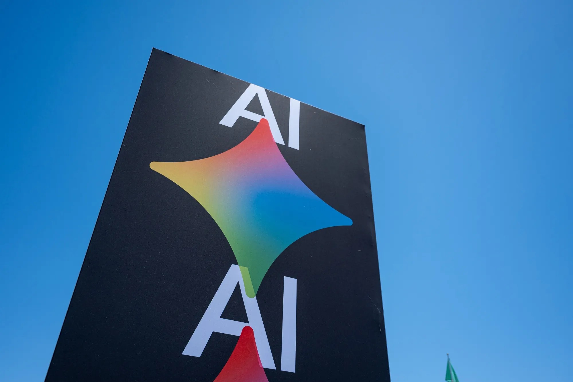Bank of Japan Says AI Demand Is Helping Offset Rising Oil Costs