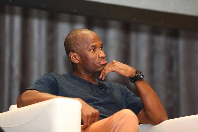 Arthur Hayes Says Any AI Bust Could End in Money Printing, Boosting Bitcoin