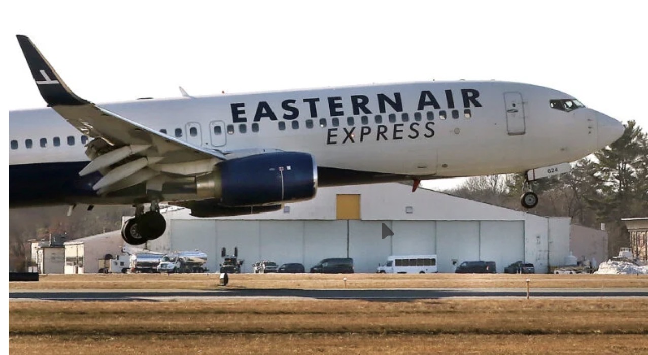 Healey directly calls on 2 airlines to end ICE collaboration