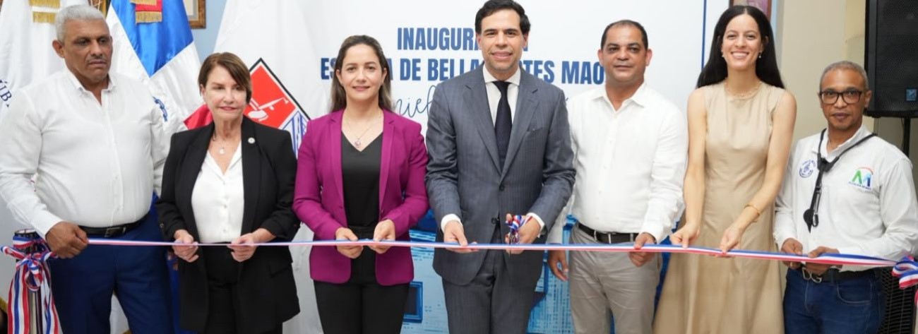 Ministro de Cultura inaugura nuevo espacio para la formación de jóvenes talentos en la provincia Valverde