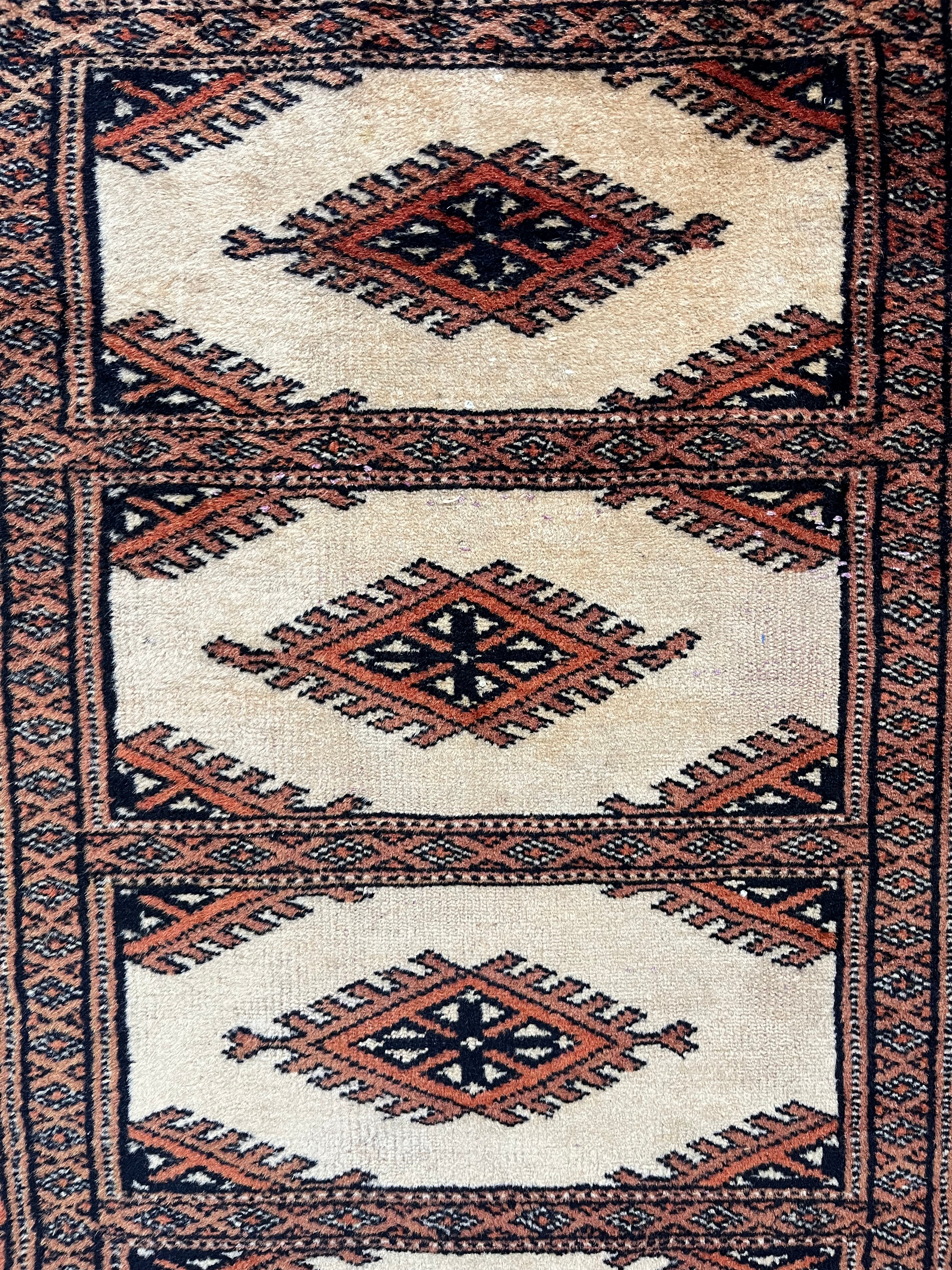 Covor oriental Afgan / Beluch, runner lucrat manual din lână, 122 x 65 cm, model tribal geometric Covoare
