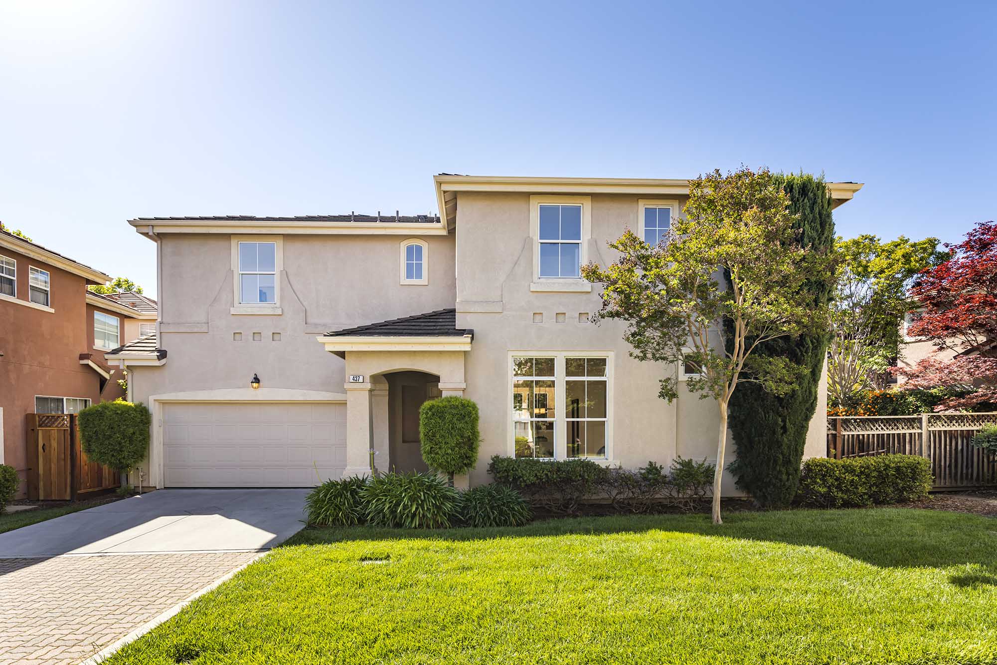 437 Whisman Park Drive, Mountain View