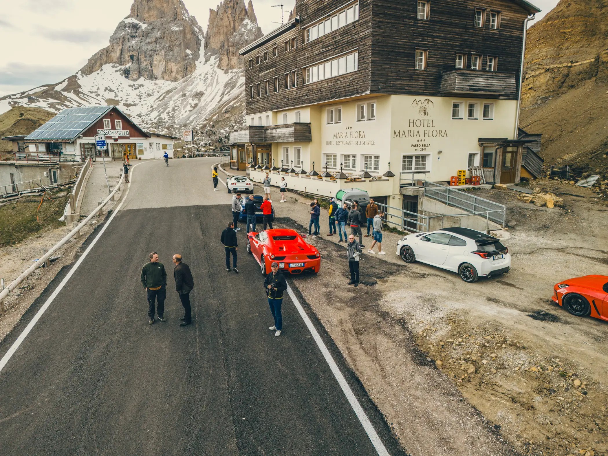 Tour Dolomiti Delightful Driving
