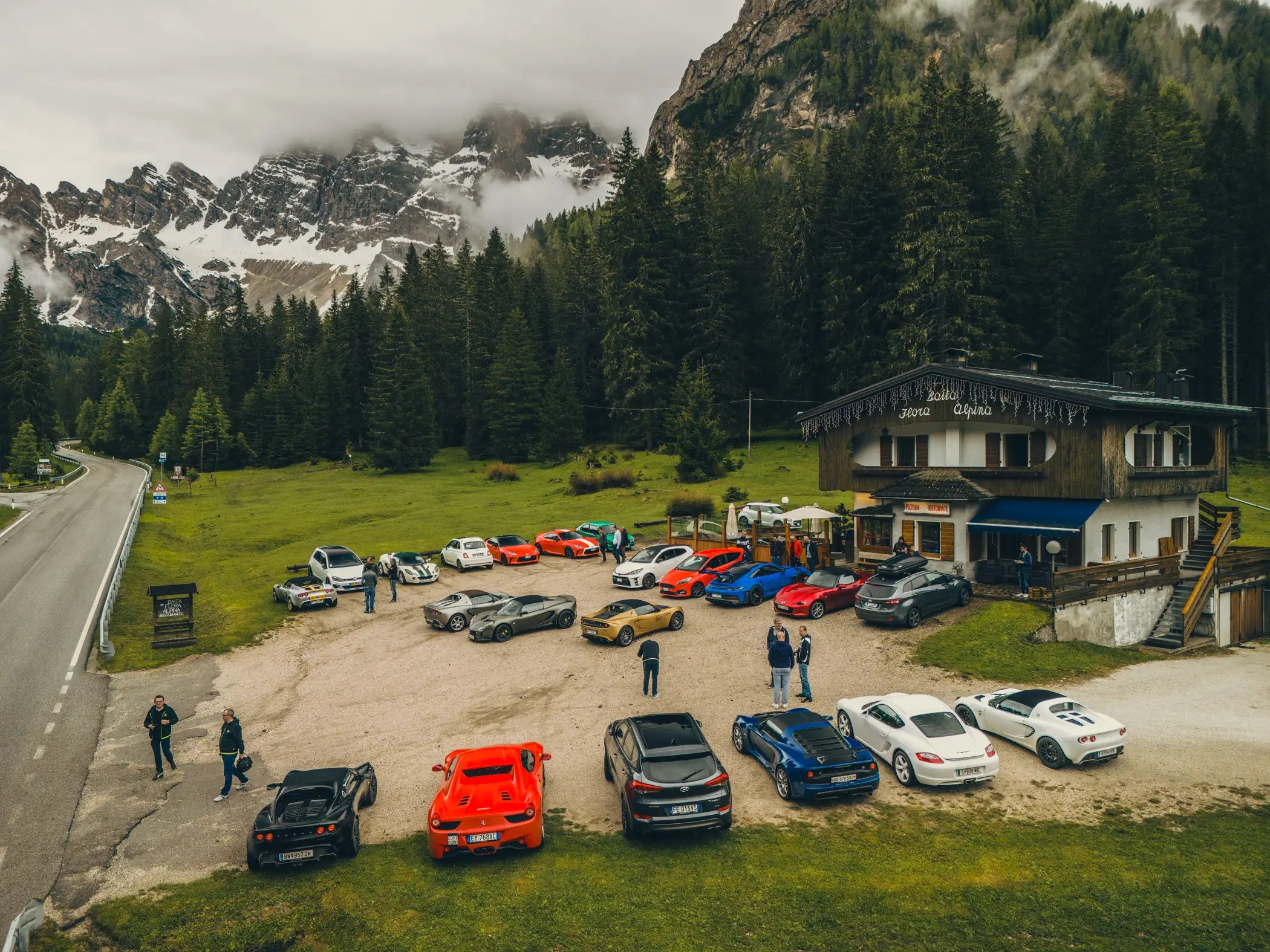 Tour Dolomiti Delightful Driving