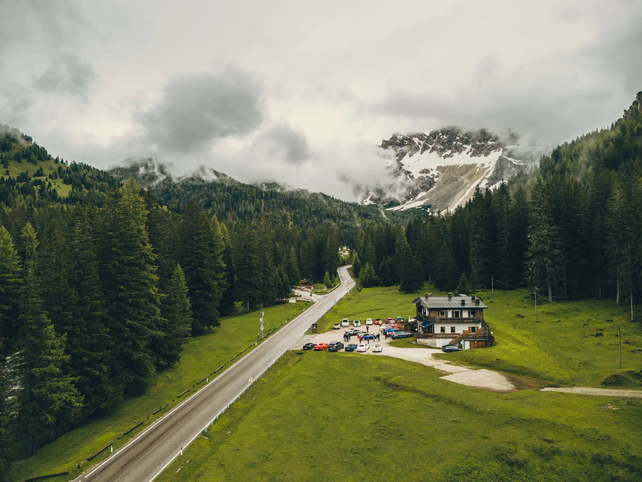 Tour Dolomiti Delightful Driving