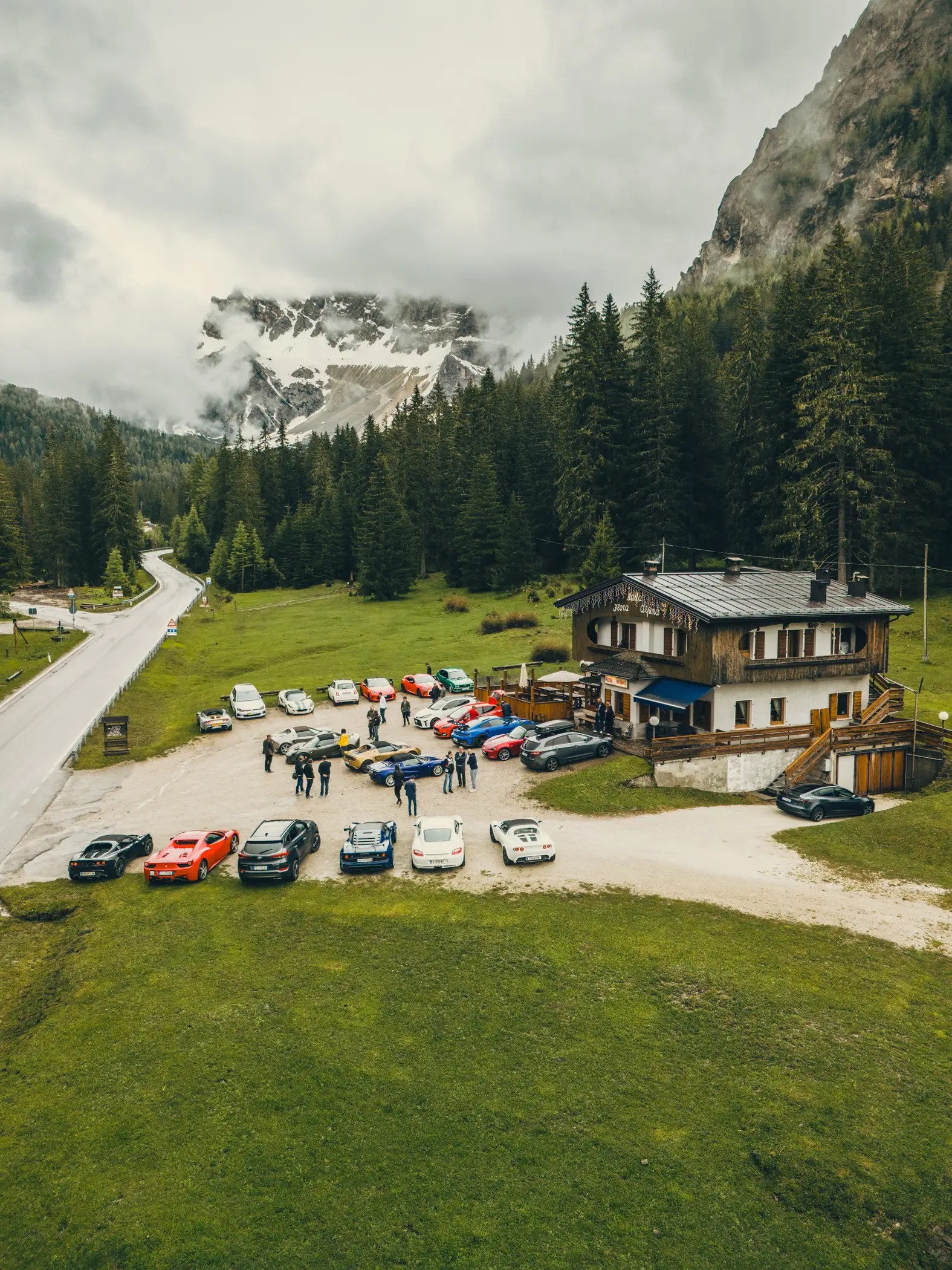 Tour Dolomiti Delightful Driving