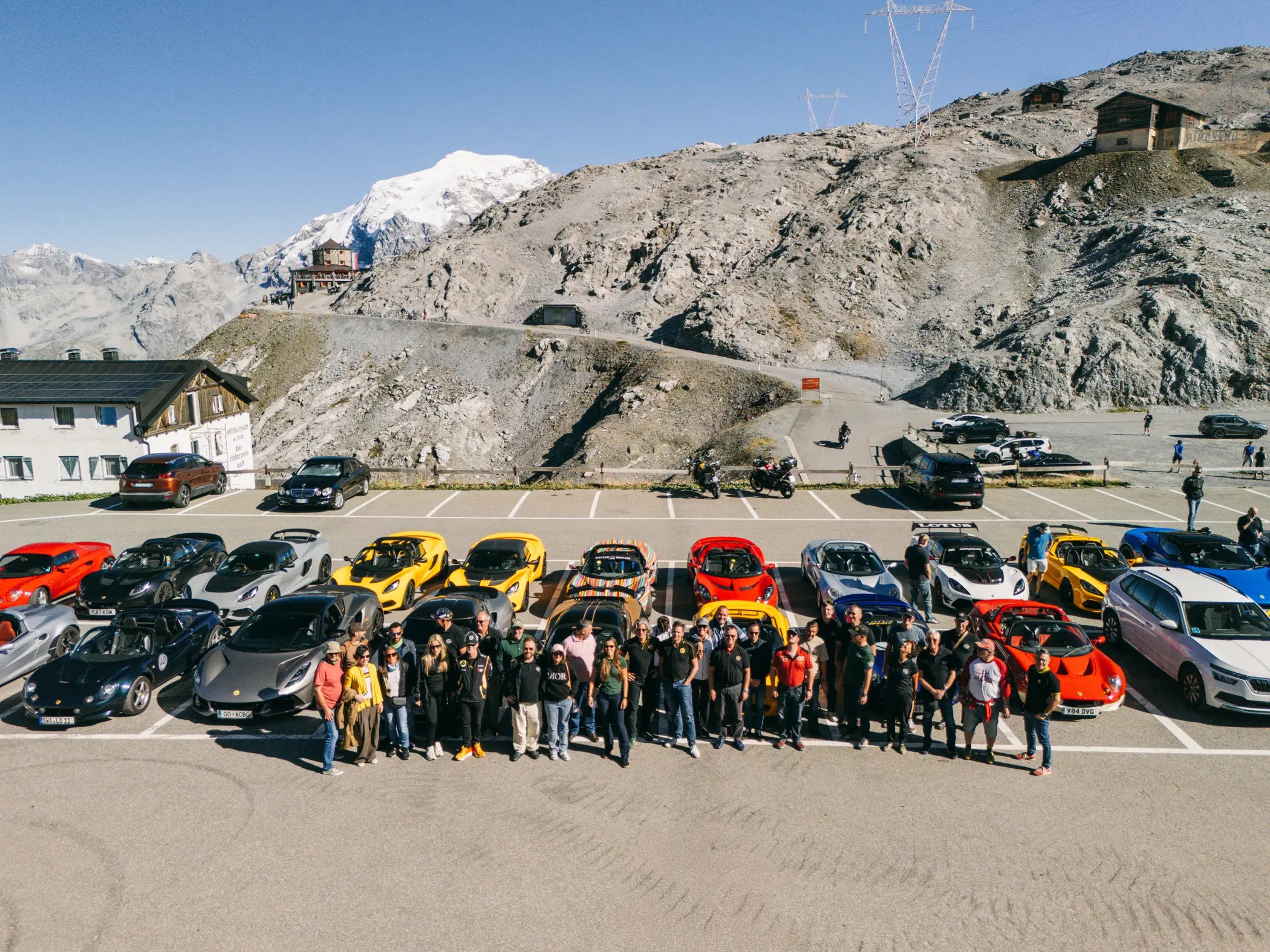 Stelvio Lotus meeting , group picture of participants