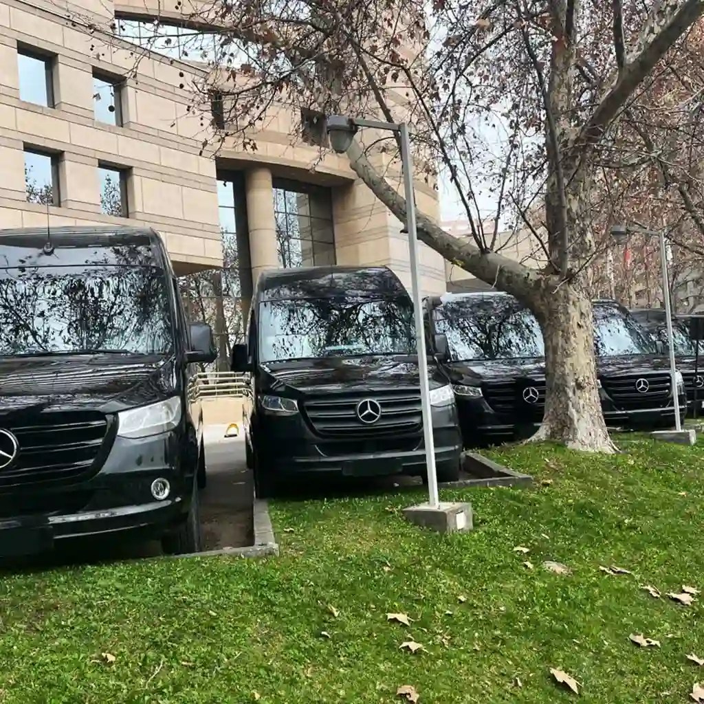 Transporte Ejecutivo para la Delegación Presidencial de la República de Corea en Santiago