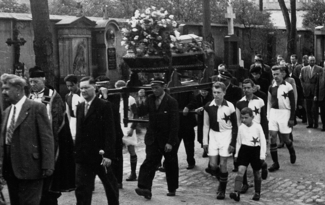 Madden grave procession