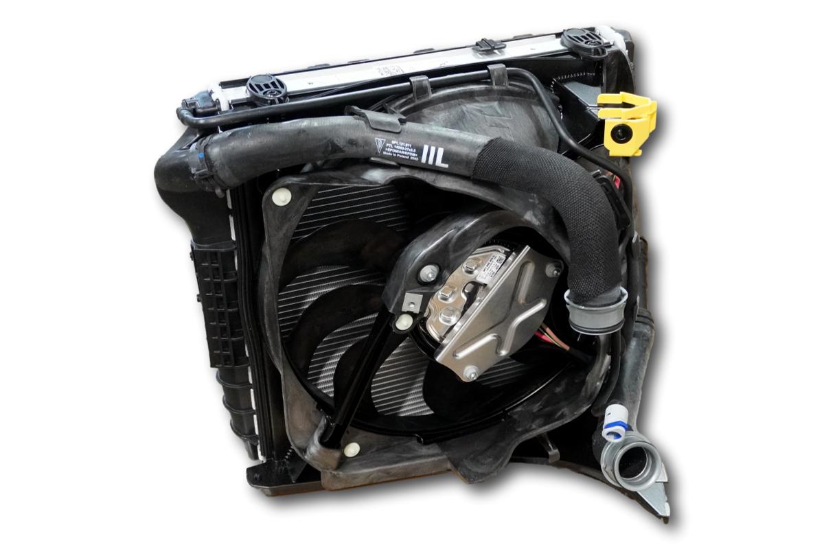 Complete Side Radiator Assembly – Porsche 718 Clubsport GT4 / RS – Left / Right - Image 5