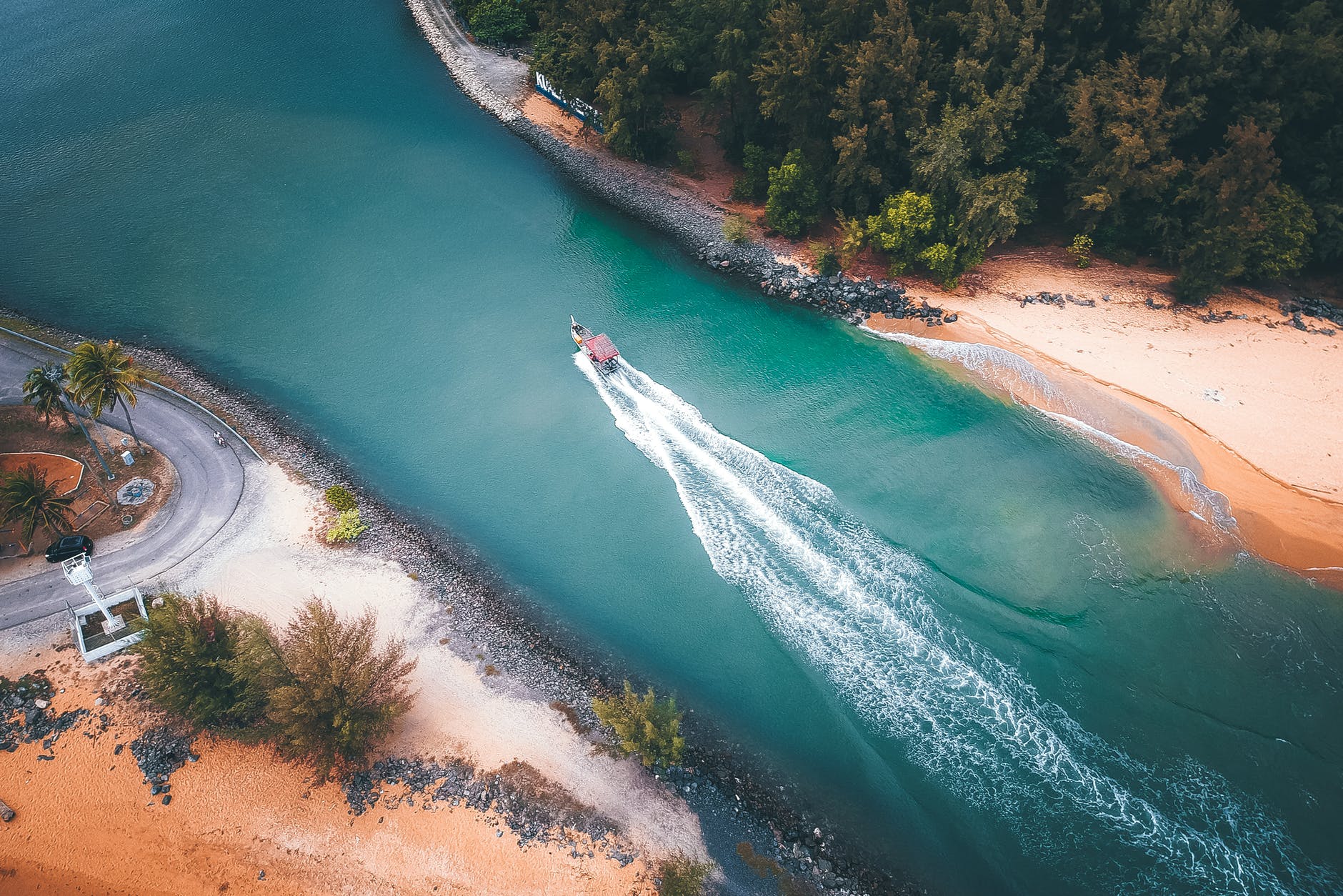 How to Travel on A Budget When Broke- Check Out These Tips