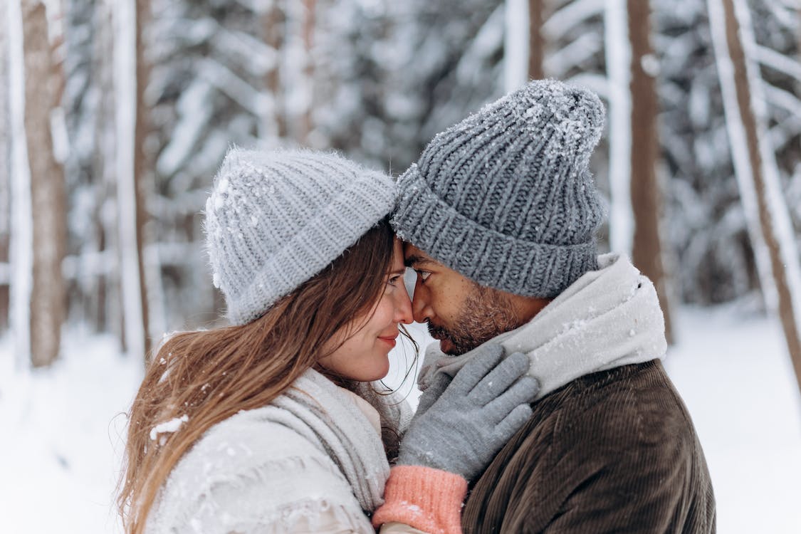 To Keep Your Relationship Strong and Healthy, Follow What Happy Couples Do