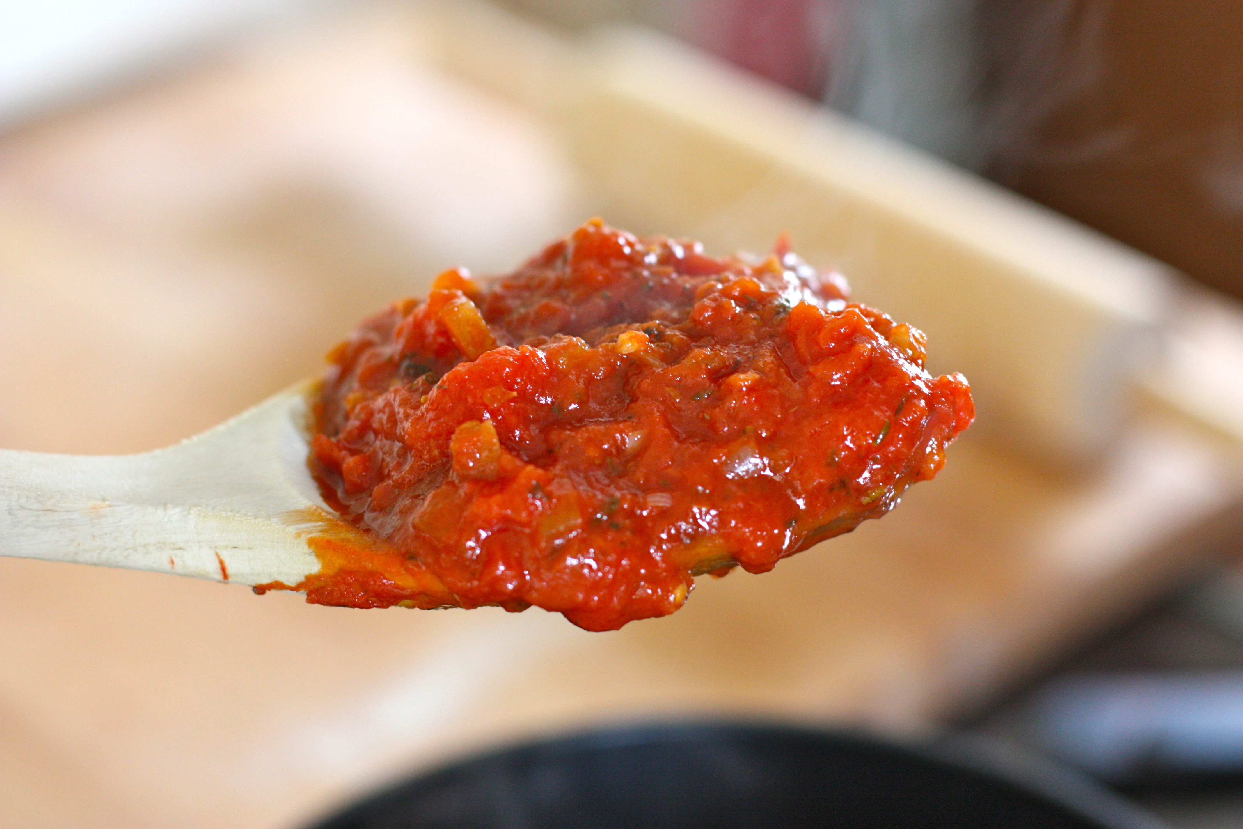 Skikkelig god pizzasaus