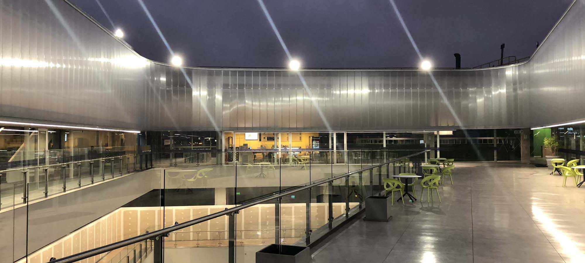 Instalamos audio, video y control automatizado en OpenPUCP (Plaza San Miguel, Lima)