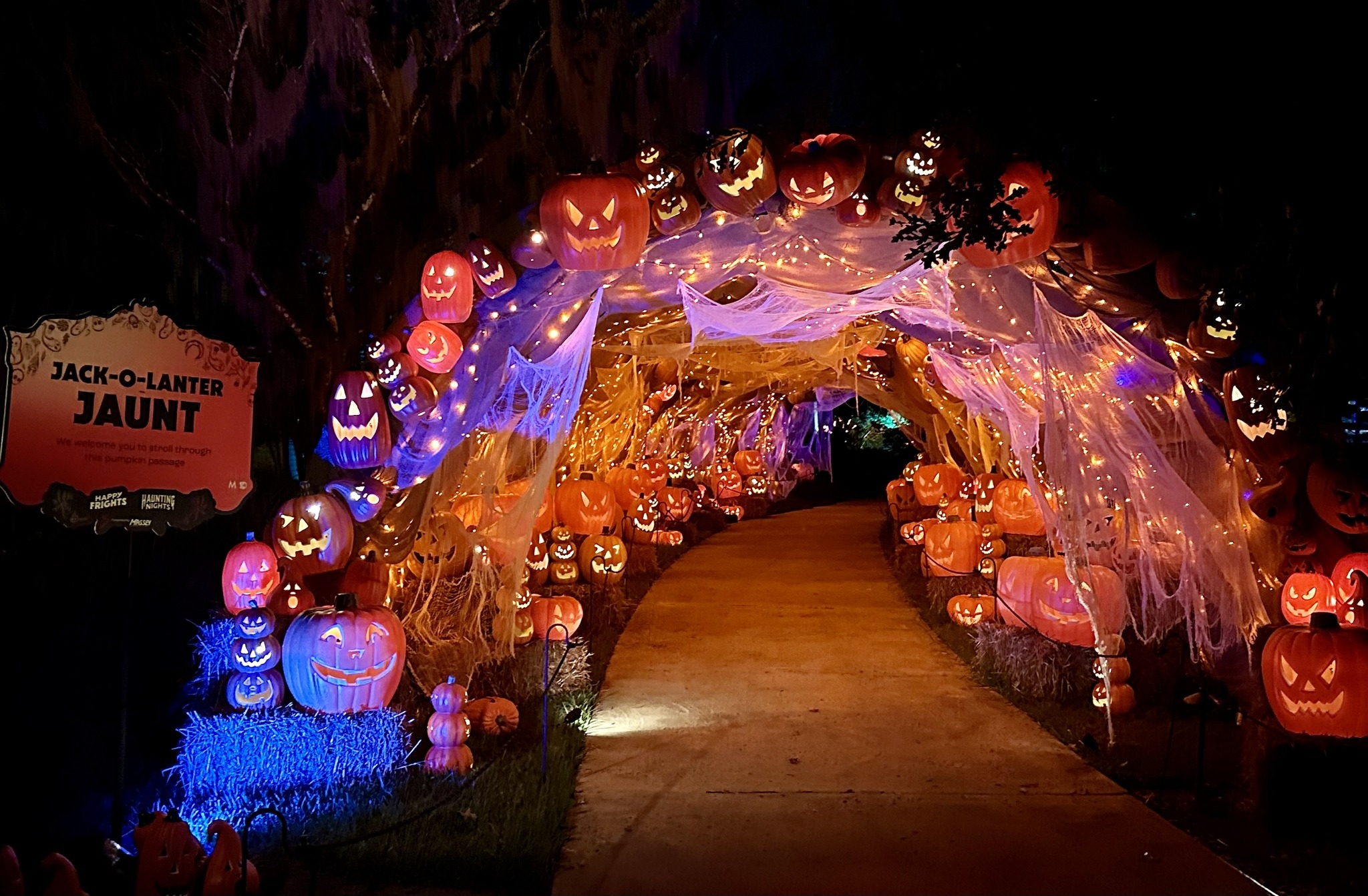 Halloween/Leu Gardens