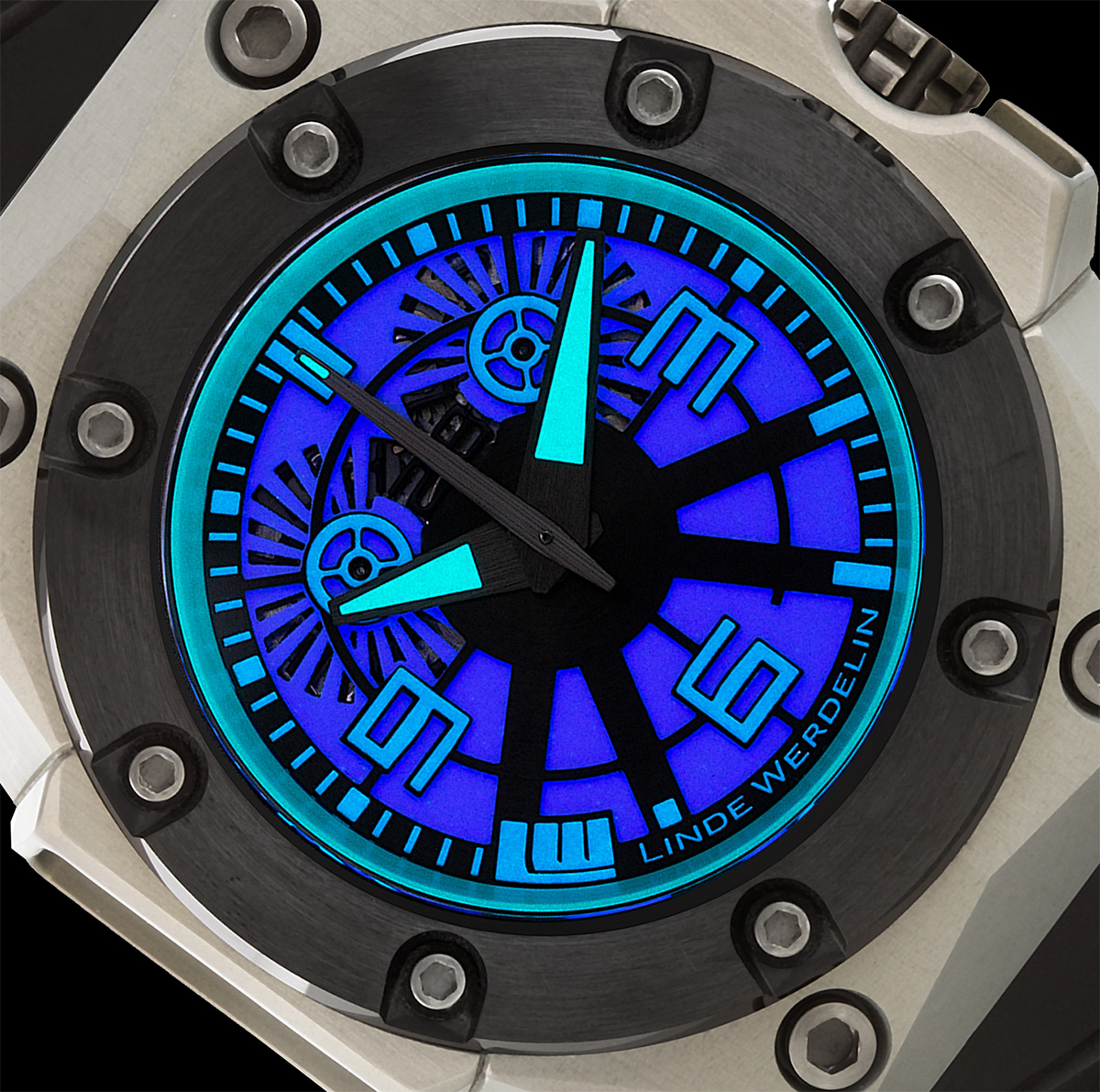 New: Linde Werdelin Oktopus Blue Sea - pushing the limits of the