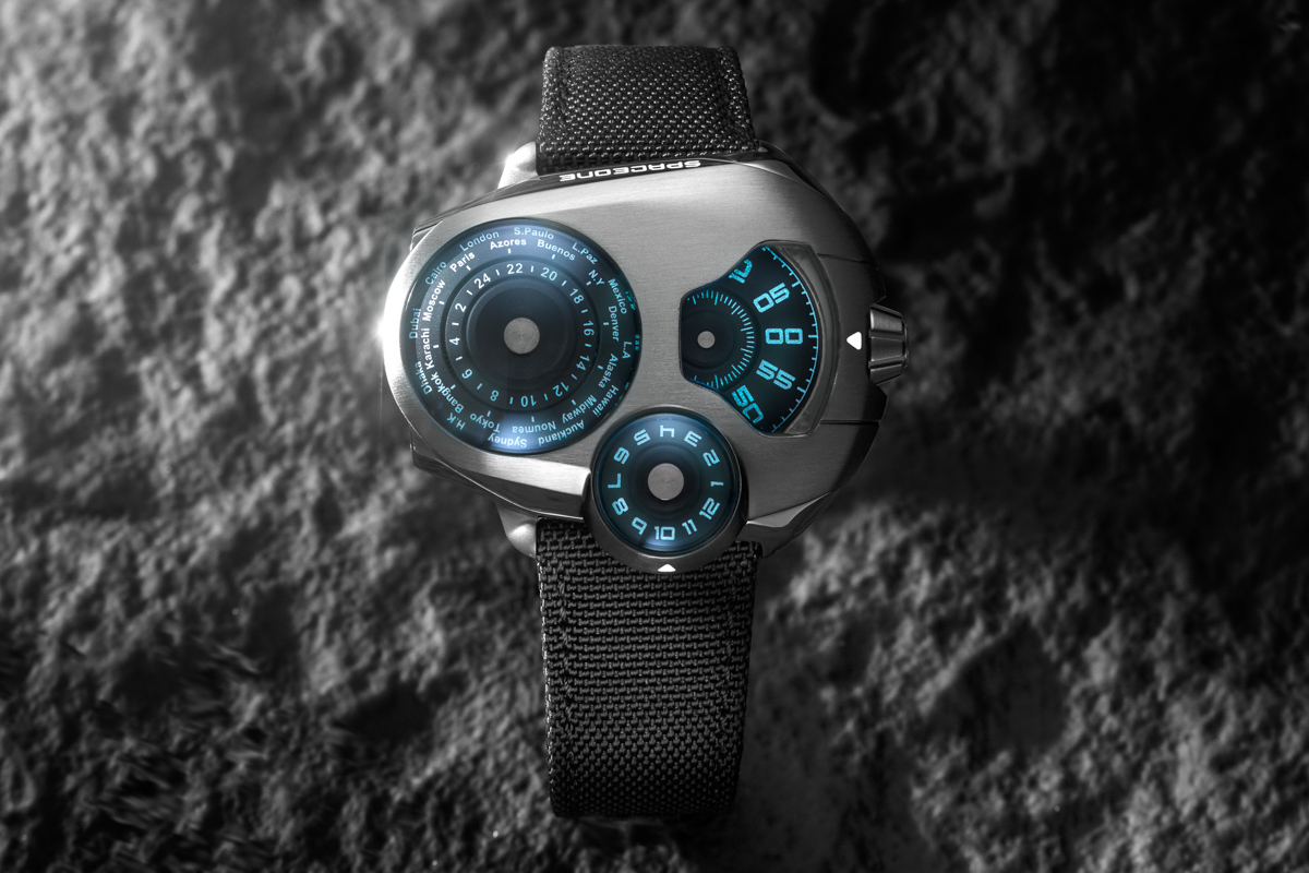 New: SpaceOne Worldtimer
