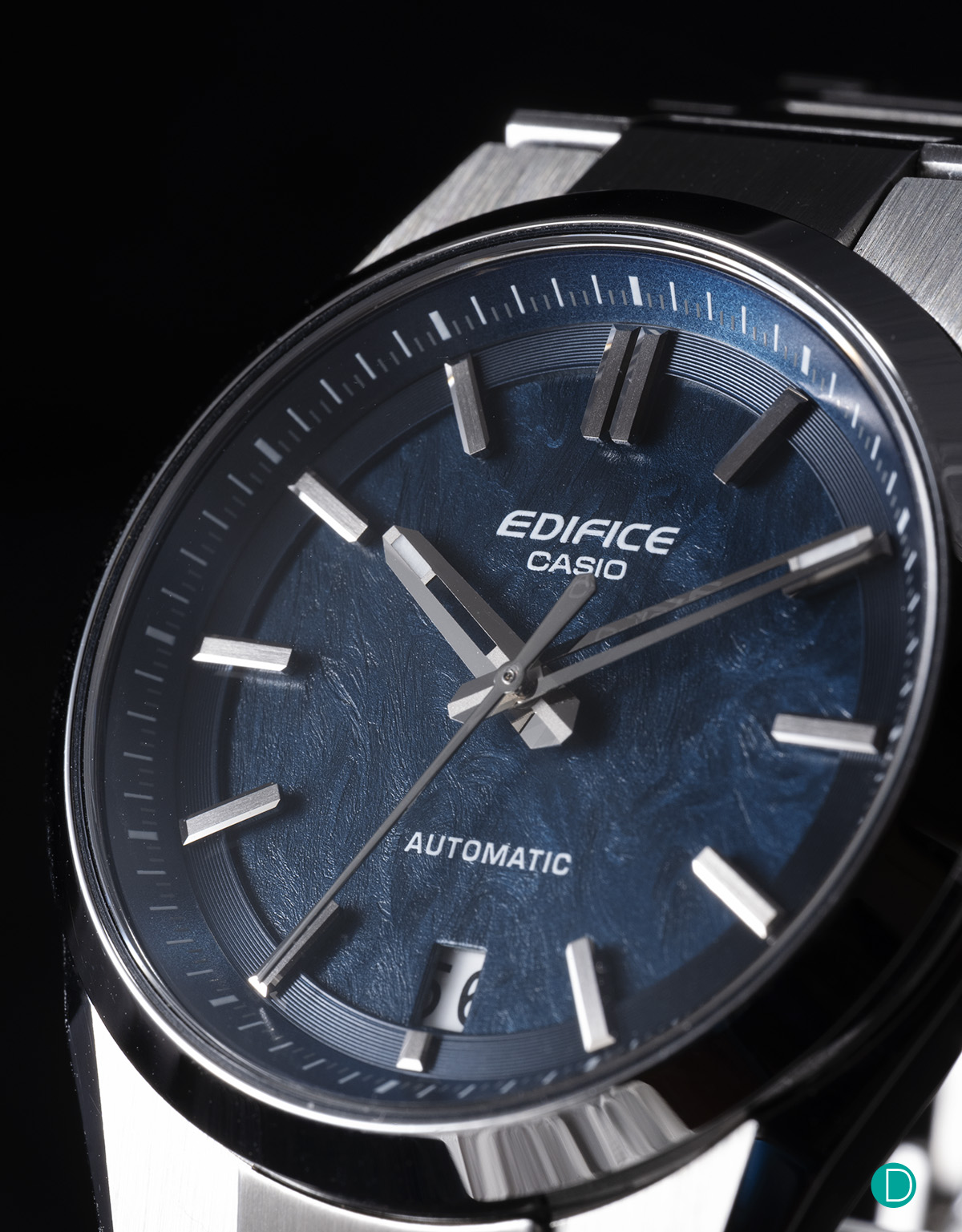 The New Kid in Town: Casio Edifice EFK-100 :
